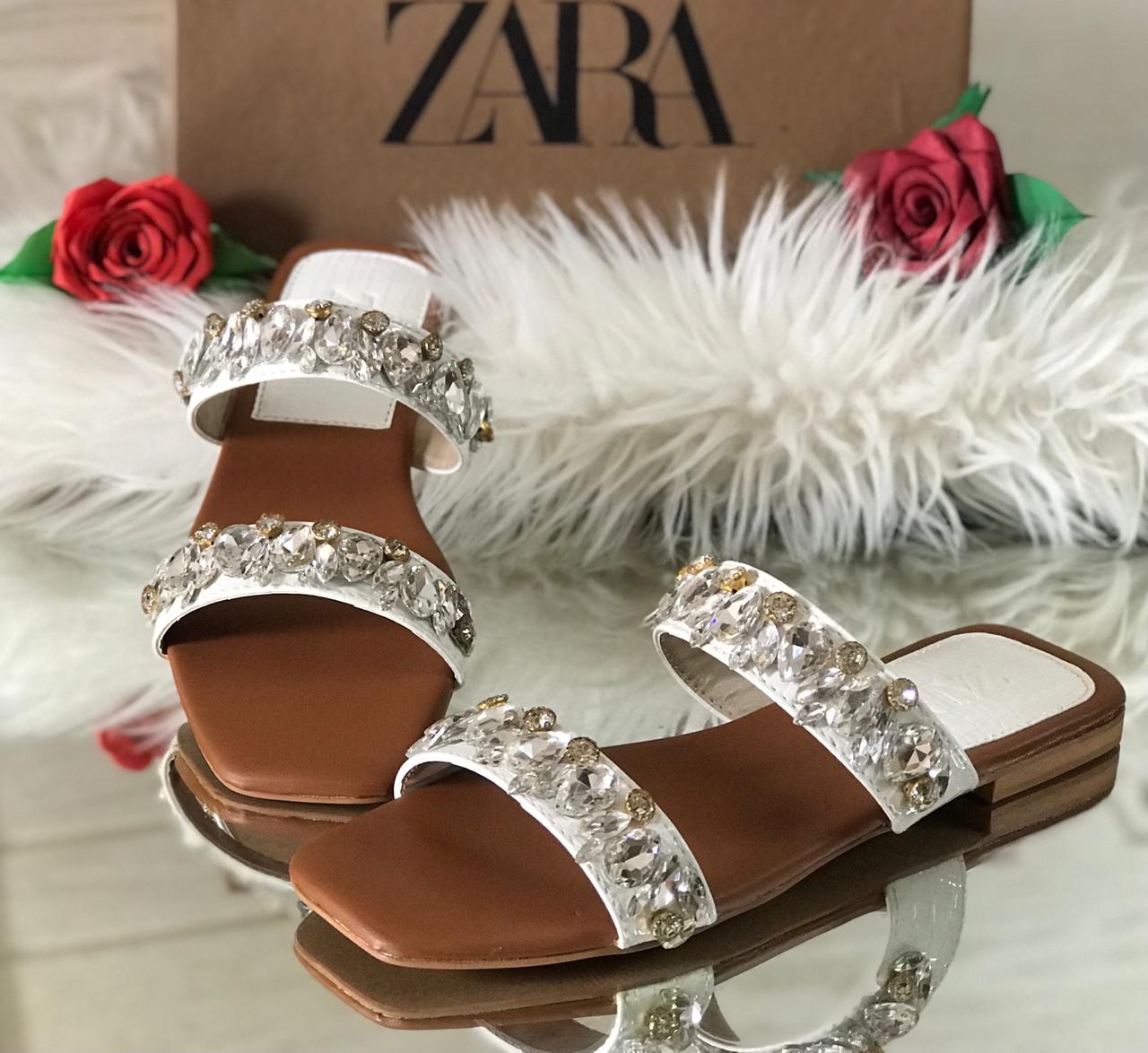 Zara Elegant Strides