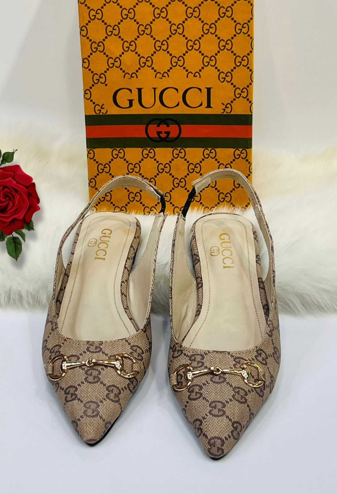 Gucci Flat Pumps