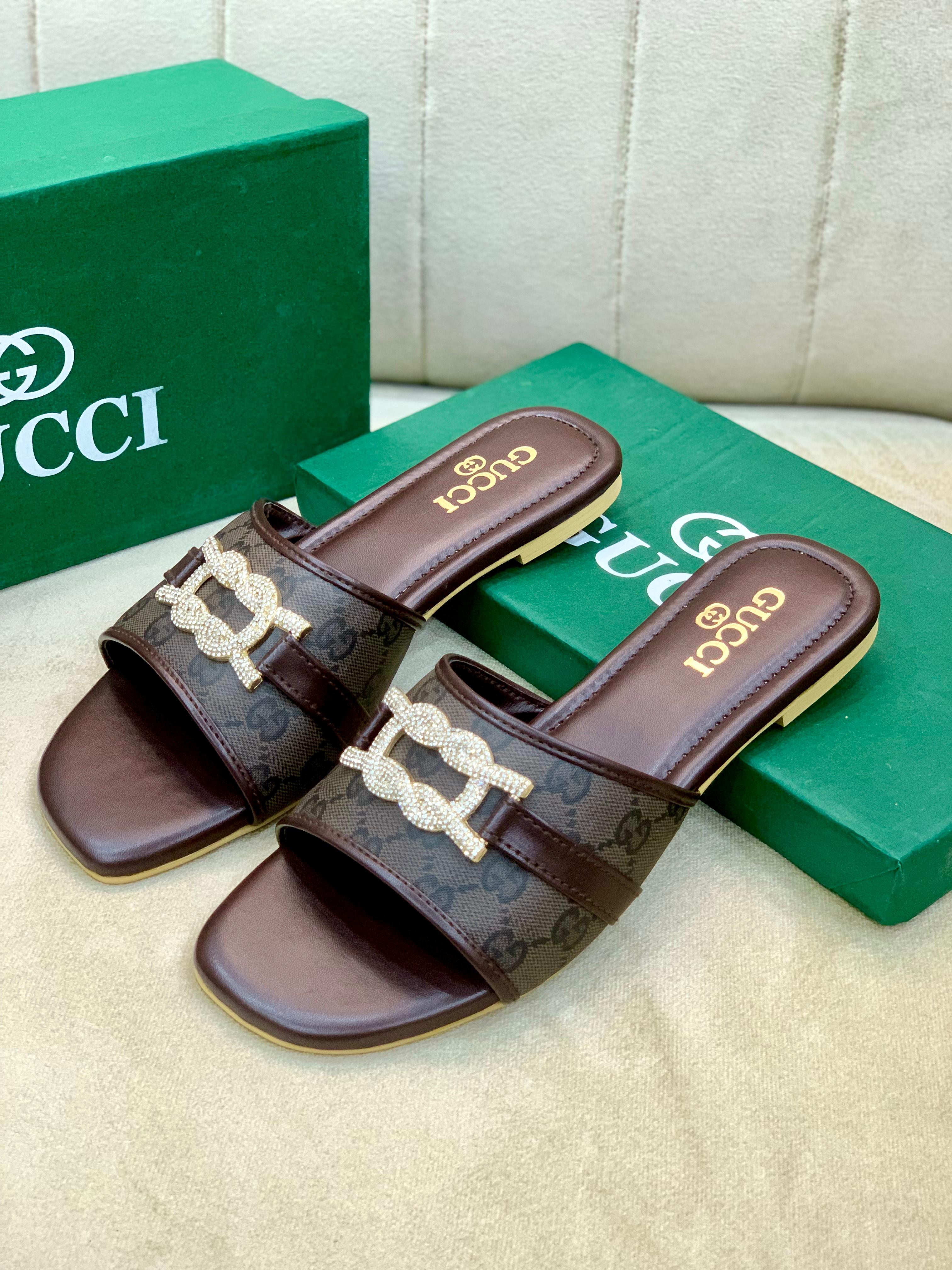 GUCCI Flat Slippers