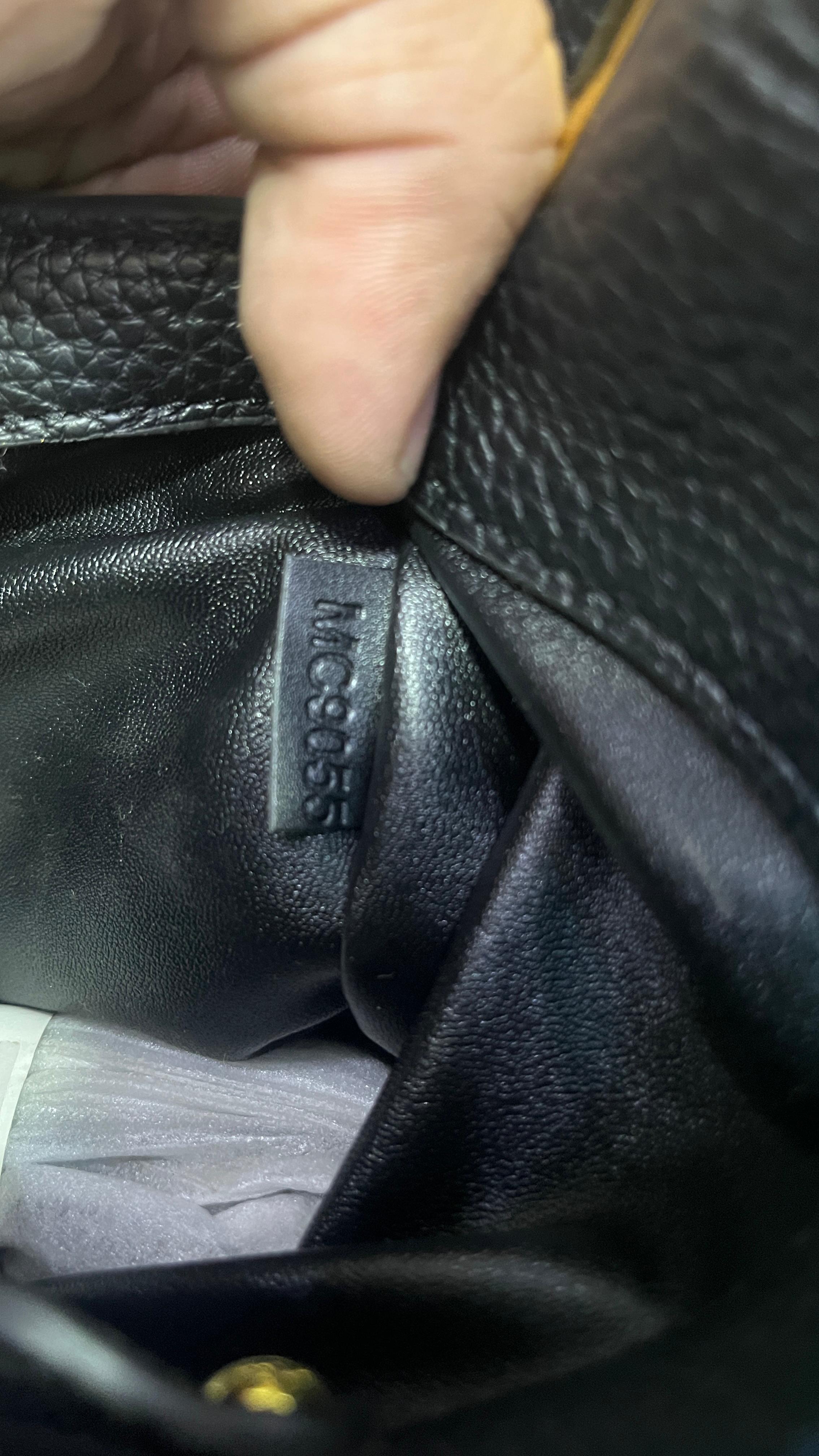 Louis Vuitton Capucines Mini handbag