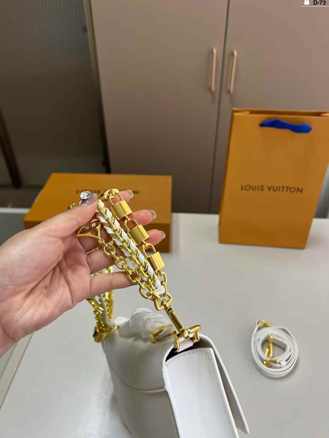 Louis Vuitton On The Go MM