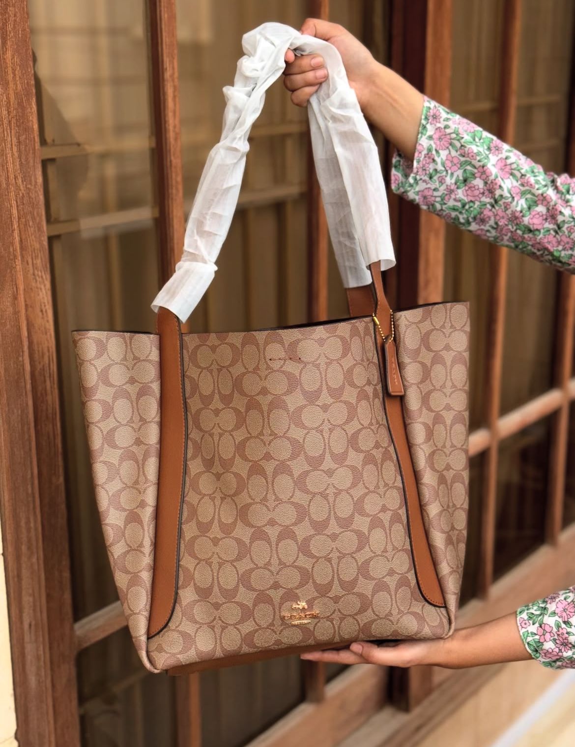 COACH Hadley Tote Bag