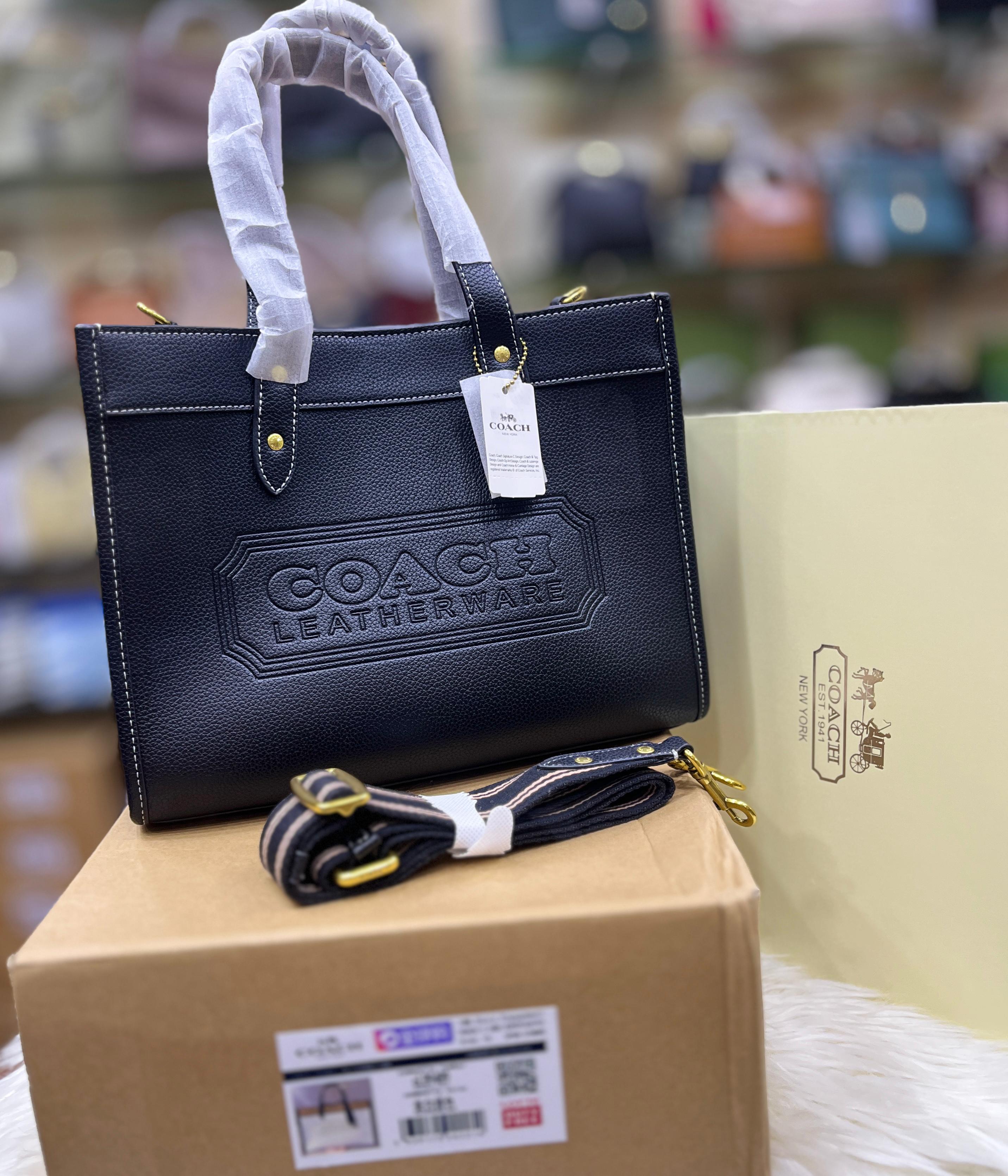 COACH FIELD TOTE 30
