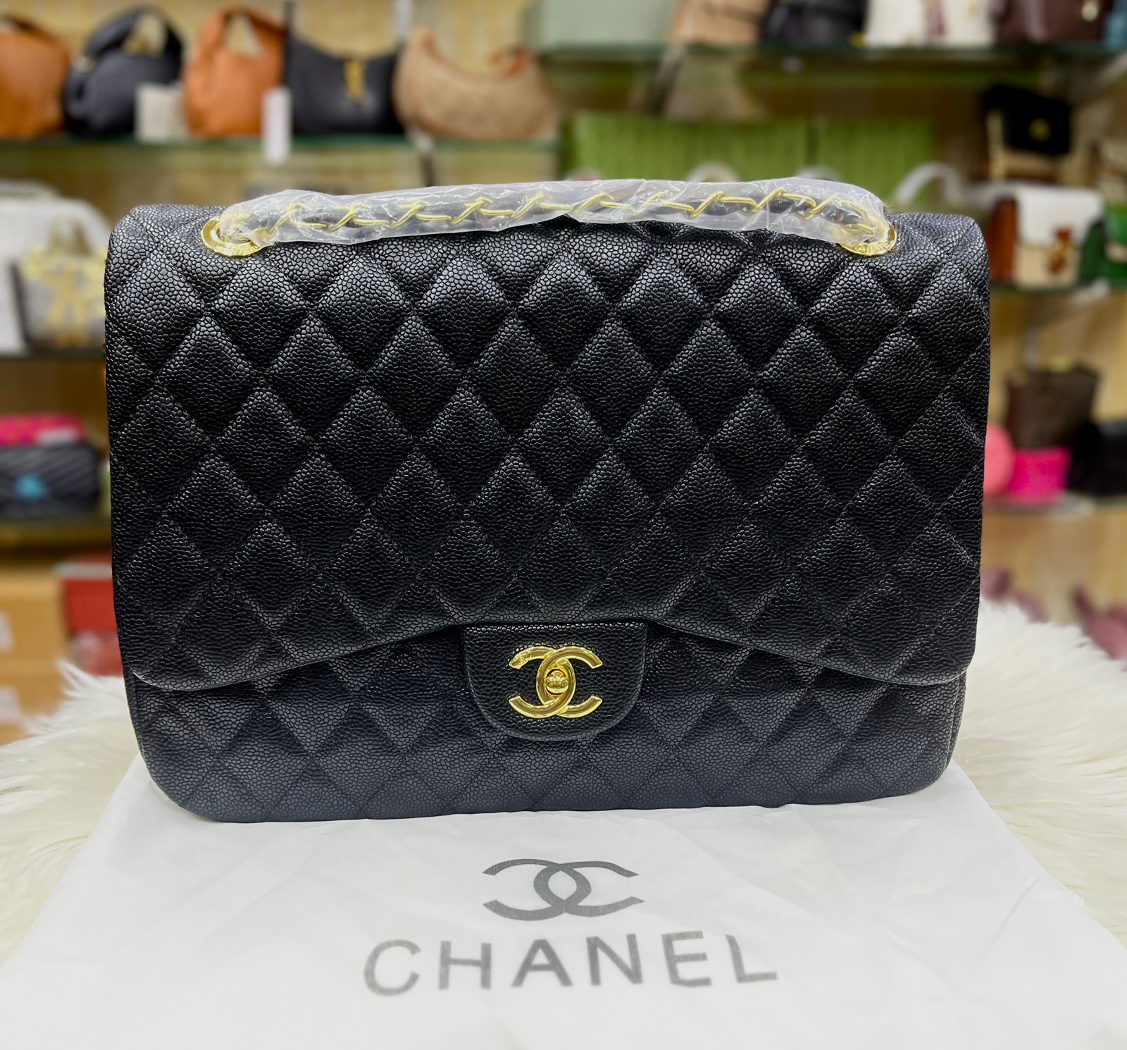 CHANEL JUMBO CLASSIC DOUBLE FLAP