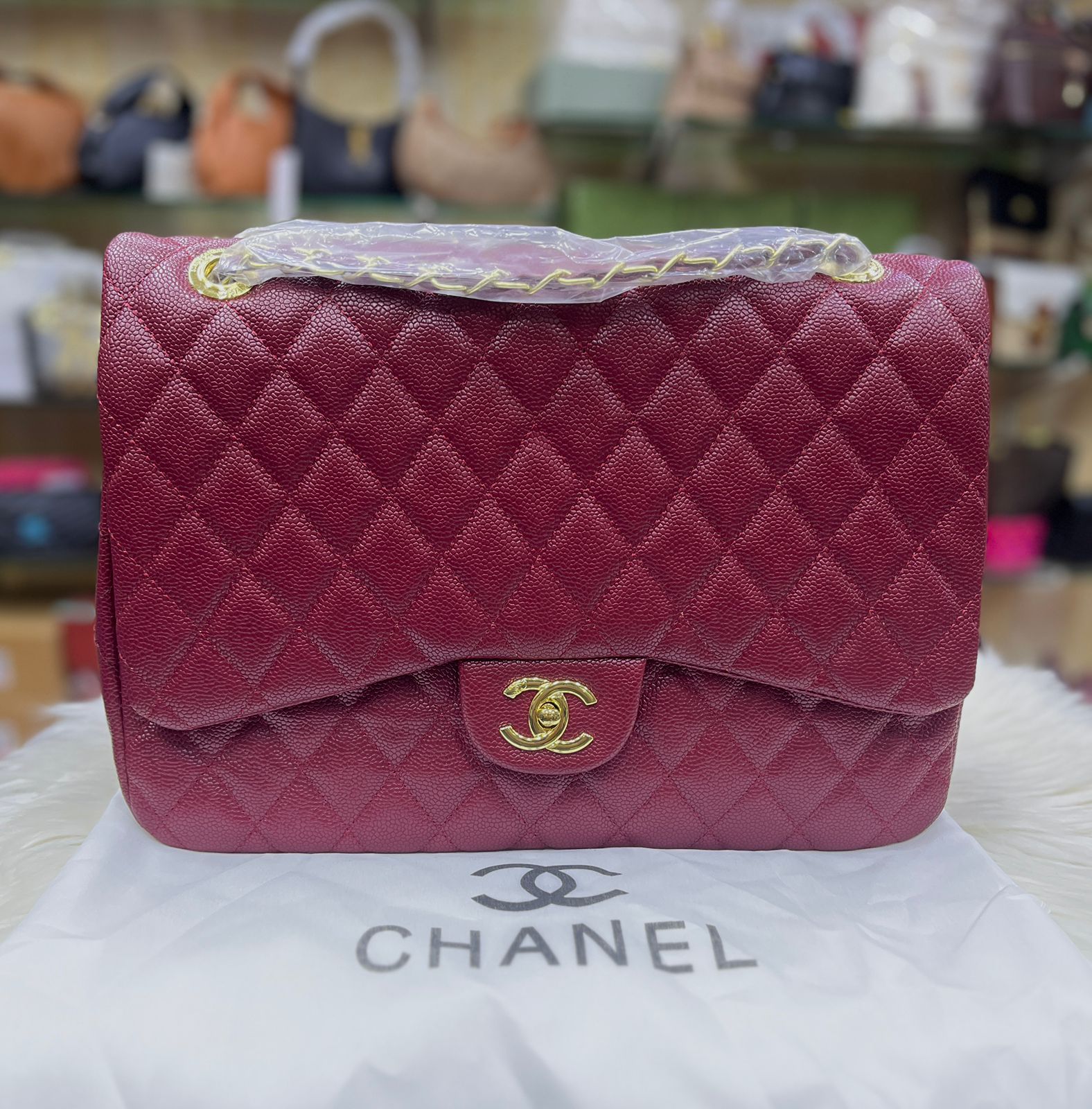 CHANEL JUMBO CLASSIC DOUBLE FLAP